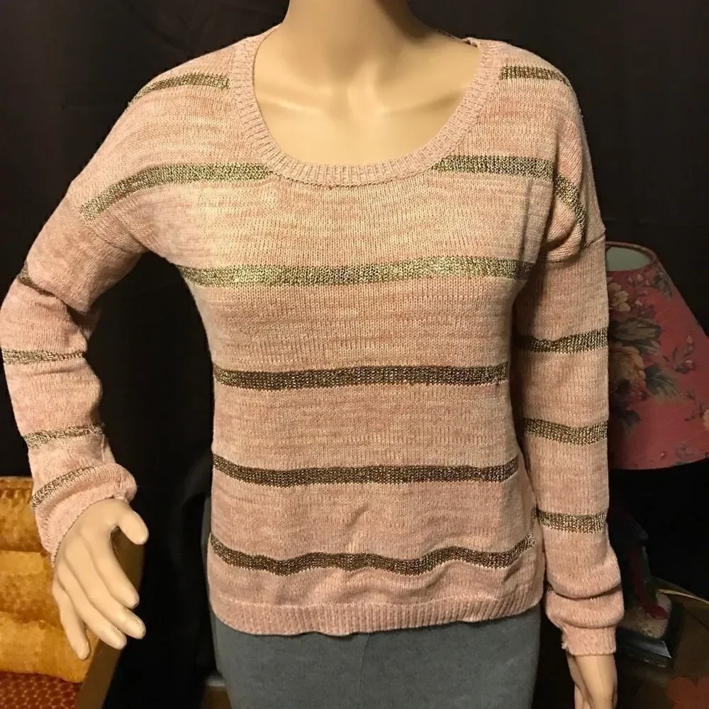 Dolled Up by Fang sequined sweater - Picture 3 of 6